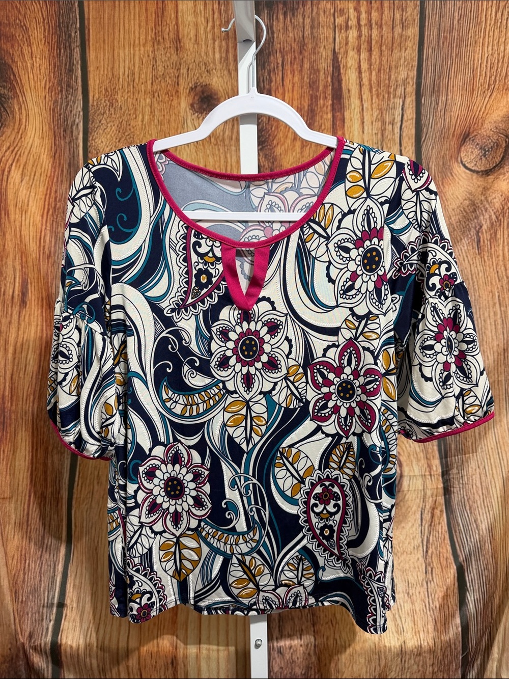 Keyhole Bell Sleeve Blouse Size M